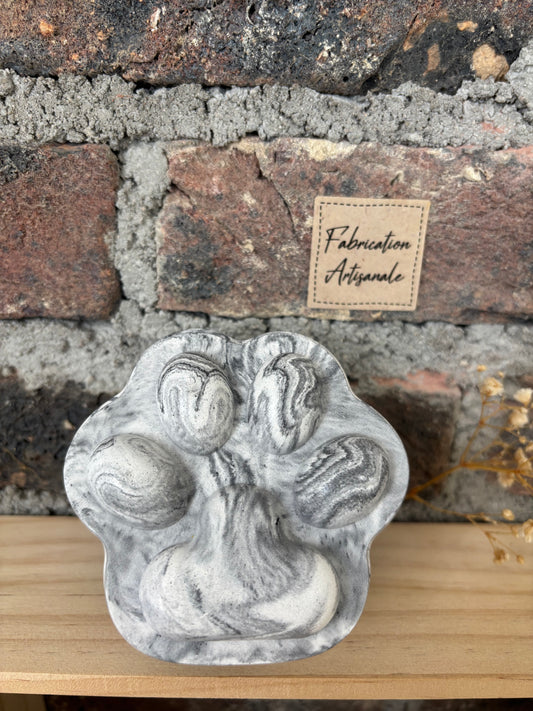 Boîte patte de chat